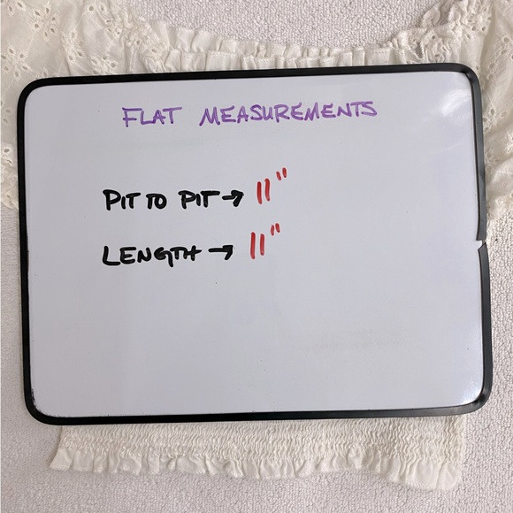 5/$25 Shein White Eyelet Puff Sleeve Smocked Crop Top XL - Picture 4 of 12